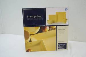 lot 341 image: Brava Yellow Dishes by Mikasa