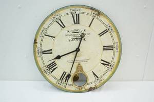 lot 372 image: wall clock
