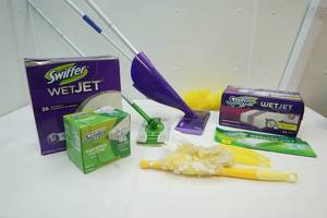 lot 392 image: Swiffer Wet Jets and Duster