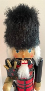lot 222 image: Three Nifty Nutcrackers
