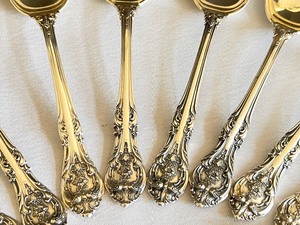 lot 11 image: 12 Gorham King Edward Sterling Silver Teaspoons