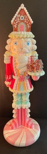 lot 297 image: Deck The Halls