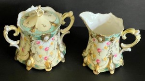 lot 21 image: Antique RS Prussia Cream and Sugar Set