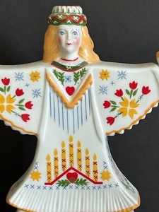 lot 57 image: Vintage Villeroy and Boch Scandinavian Lucias Choir Candle Holder