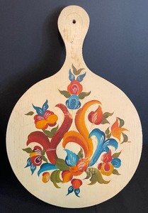 lot 321 image: Sensational Scandinavian Grouping