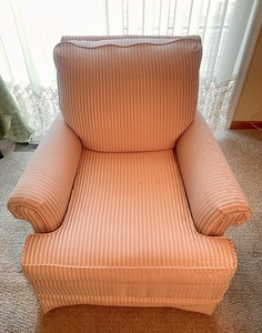 lot 178 image: Vintage Harold Herman Pink Upholstered Chair