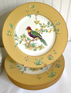 lot 433 image: Plates and Bowls by Villeroy & Boch, Victoria Tabletops Unlimited and Some Made in Italy