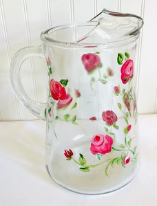 lot 436 image: 8 Noritake Bowls, Red Glass Candle Holder, Pink Ruffled Vase and Hand Painted Floral Pitcher