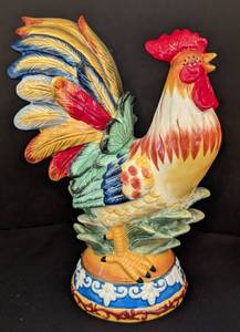 lot 134 image: Rooster Table Lamp and Ceramic Figurines