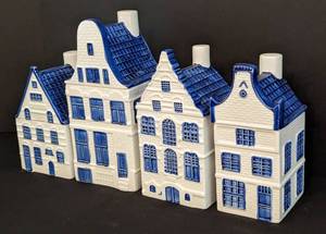 lot 136 image: Delft House Canisters