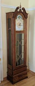lot 20 image: Elegant Kuempel Grandfather Clock