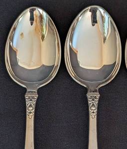 lot 157 image: Six Norwegian Brodrene Lohne Kloster 830 Sterling Silver Spoons