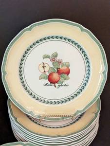 lot 338A image: Villeroy and Boch French Garden Dish Set