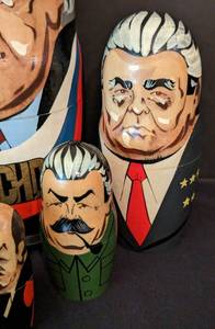 lot 343 image: Russian Wooden Presidents Nesting Dolls