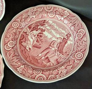 lot 349 image: Spode Cranberry Archive Collection Plates