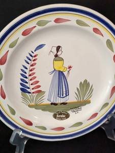 lot 356 image: Pair of Keraluc Quimper France Wall Plates