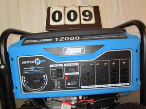 lot 9 image: Pulsar Dual Fuel Generator - 12000 Watt