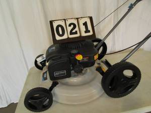 lot 21 image: Pulsar Lawn Mower - 21