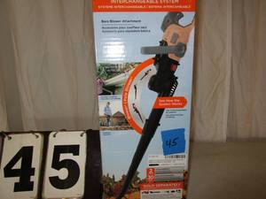 lot 45 image: Black & Decker Yardmaster Bare Blower Attachment