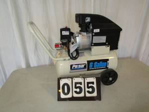 lot 55 image: Pulsar 6 Gallon Air Compressor