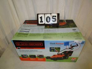lot 105 image: Black & Decker 17 Corded Mower