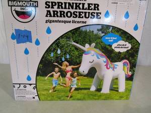 lot 144 image: Big Mouth Ginormous Unicorn Sprinkler