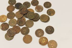 lot 33 image: Bag Of Indian Head Pennies