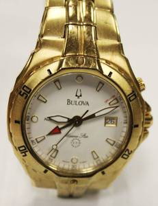 lot 3 image: Vintage Bulova Marine Star Mens Watch