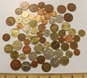 lot 67 image: Lot Of Vintage Foregone Coins English, Canadian & Europe Approx. 10 Oz
