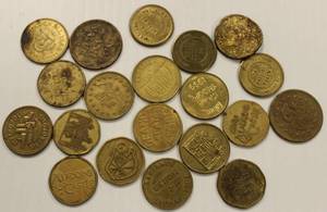lot 80 image: Lot Of Vintage Tokens Approx. 20 Tokens Aladdin Citadel, 2 Hours Parking Downtown Tokens