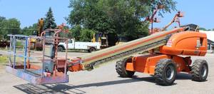 lot 1 image: JLG Boom Lift 600 S