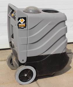 lot 10 image: Vacuum Cleaner Commercial