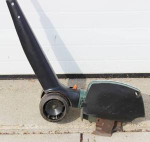 lot 18 image: Black & Decker 2.0 HP High Torque Gear Drive Electric Edger