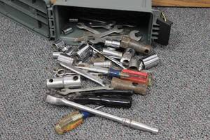 lot 39 image: Small Ammo Box Full Of Hand Tools