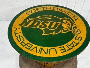NDSU TABLE ON CASTORS