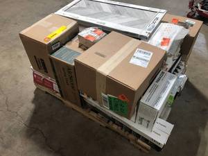 lot 1 image: Lot of assorted ceramic flooringtiles various models and conditions  Customer Returns See Pictures