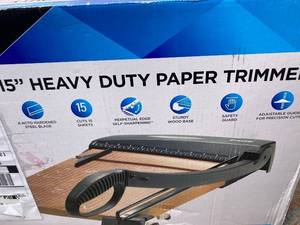 lot 10 image: Heavy Duty Paper Trimmer