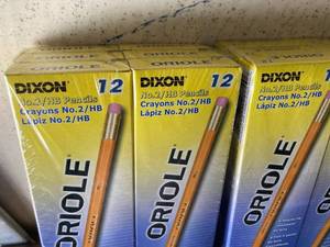 lot 106 image: Dixon Oriole Pencils