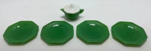 4 Vintage Akro Agate Green Glass 4 Plates And Miniature Creamer With Lid 3 34W x 2 12 T With Lid