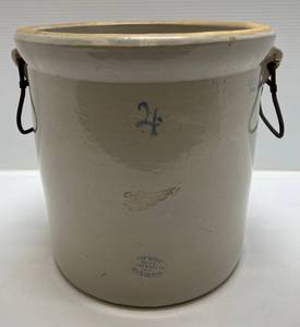 4 Gal. Antique Red Wing Union Stoneware Co. Crock With Dated Dec. 21 st 1915
