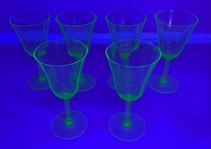 Group Of Vintage Green Vaseline Uranium Glass Wine Glasses (One Has Small Chip On Base)