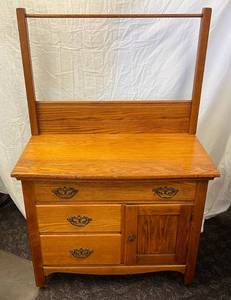 Antique McCord & Bradfield Grand Rapids Minnesota Dry Sink (Solid Wood) 35W x 53 12 T x 17 12 D