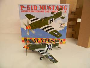 lot 8 image: LIBERTY CLASSICS By SPEC CAST LIMITED EDITION P-51D MUSTANG, D-DAY VERSION DIE-CAST METAL BANK - IN BOX - GREAT PIECE - NICE - SEE PICTURES