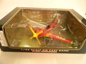 lot 31 image: RACING CHAMPIONS LIMITED EDITION 1 oF 3000 FIRST PRODUCTION - McDONALDS P51 MUSTANG 144 SCALE  AIRPLANE DIE-CAST METAL BANK - IN BOX - GREAT PIECE - NICE - SEE PICTURES