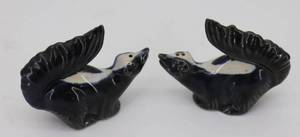 Skunk Salt & Pepper Shaker