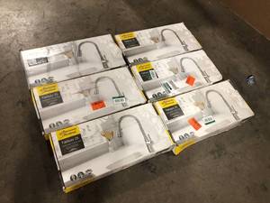 lot 16 image: Lot of American Standard Fairbury 2S Single-Handle Pull-Down Sprayer Kitchen Faucet in Polished Chrome Customer Returns See Pictures
