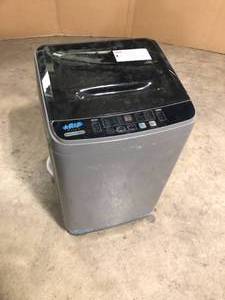 lot 22 image: JEREMY CASS 1.38 cu. ft. Full-Automatic Smart Home Top Load Washer, Washing Machine with Drain Pump, 17.7 lbs 10 Wash Program-Grey   Customer Returns See Pictures