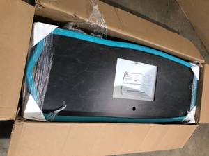 lot 24 image: 61 in. W x 22 in. Vanity Top in Black Amani with White Rectangle Single Sink and Single Hole for Faucet by THINSCAPE Customer Returns See Pictures