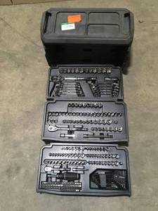 lot 10 image: Husky Mechanics Tool Set (270-Piece)  Customer Returns See Pictures