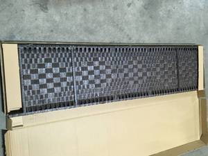 lot 26 image: 6 in. Tall Chestnut Brown Wicker Weave 4-Panel Room Divider Privacy Screen by HOMCOM Customer Returns See Pictures